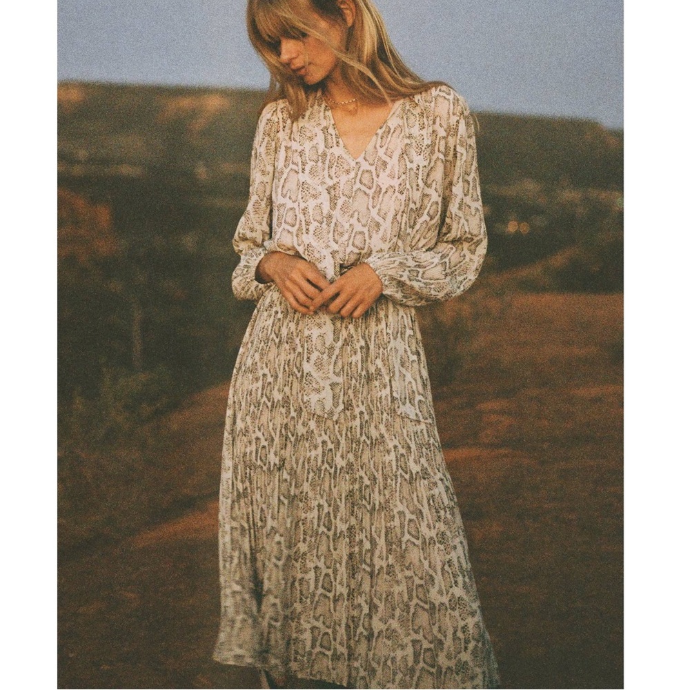 Anthropologie Cream Brown Current Air Olivia Snake Print Midi Dress Sz XS